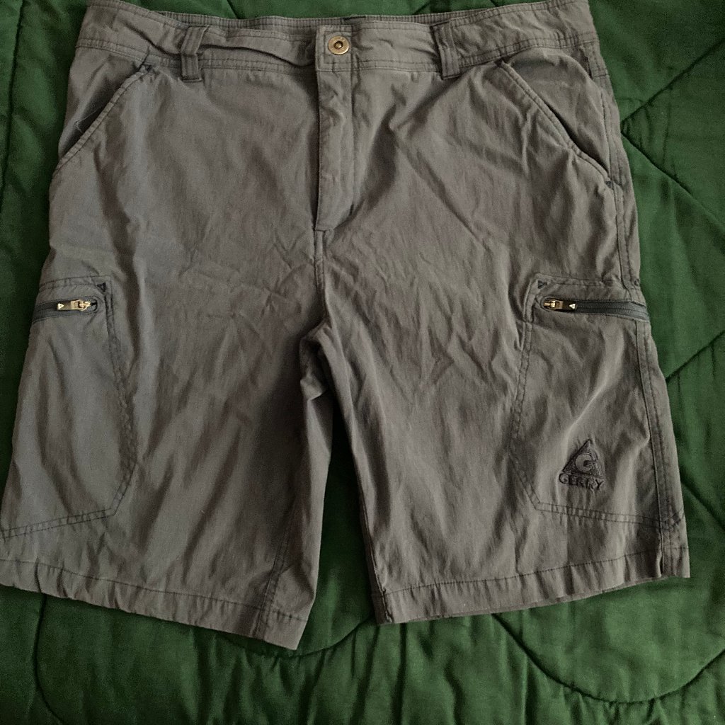 Gerry Brand Mens Shorts Size 38